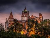 Ghé thăm lâu đài của bá tước Dracula khét tiếng: U ám và tĩnh mịch đến sởn tóc gáy nhưng liệu có đẫm máu như lời đồn? Ghé thăm lâu đài của bá tước Dracula khét tiếng: U ám và tĩnh mịch đến sởn tóc gáy nhưng liệu có đẫm máu như lời đồn?