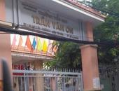 Cô giáo tiểu học ở Sài Gòn bắt học sinh tự tát 32 cái vào mặt Cô giáo tiểu học ở Sài Gòn bắt học sinh tự tát 32 cái vào mặt