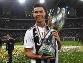 Đánh đầu tung lưới AC Milan, Ronaldo có danh hiệu đầu tiên cùng Juventus Đánh đầu tung lưới AC Milan, Ronaldo có danh hiệu đầu tiên cùng Juventus