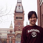 Nữ sinh Việt được Giáo sư ĐH Harvard đến thăm nhà