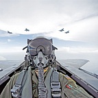 Chiến đấu cơ F-22 bị “ma ám”