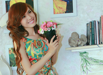 Sang trọng với đầm công sở phong cách Hàn