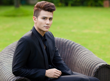 Siêu mẫu Vĩnh Thụy