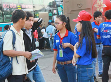 Thi đại học 2014: Sát ngày thi, thí sinh tấp nập về TP.HCM