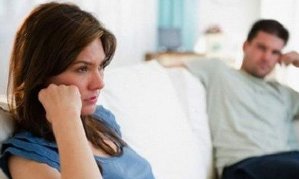 Chồng mải kiếm tiền, vợ đi cặp bồ