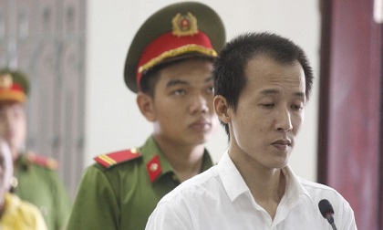 Đòi tiền không được, ngủ lại nhà rồi sát hại hai mẹ con