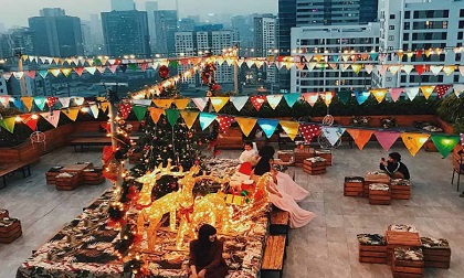 Không phải cà phê đường tàu, đây mới là những quán cà phê khiến giới trẻ Hà Nội 'đứng ngồi không yên' Không phải cà phê đường tàu, đây mới là những quán cà phê khiến giới trẻ Hà Nội 'đứng ngồi không yên'