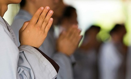 Hàng ngày niệm Phật nhưng vẫn khẩu nghiệp ắt kiếp sau chuốc họa: Bài học đáng nhớ cho mỗi người Hàng ngày niệm Phật nhưng vẫn khẩu nghiệp ắt kiếp sau chuốc họa: Bài học đáng nhớ cho mỗi người
