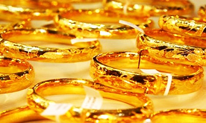 Giá vàng hôm nay 13/10, rời mốc 42 triệu đồng/lượng Giá vàng hôm nay 13/10, rời mốc 42 triệu đồng/lượng