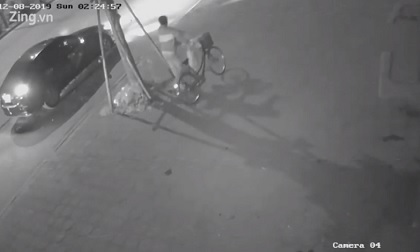 Nghi vấn ôtô đâm cụ bà tử vong, tài xế tạo hiện trường giả