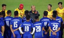 Đằng sau chuyện thầy Park phạt 'sao' U23 Việt Nam 10 triệu và kỳ tích ASIAD Đằng sau chuyện thầy Park phạt 'sao' U23 Việt Nam 10 triệu và kỳ tích ASIAD