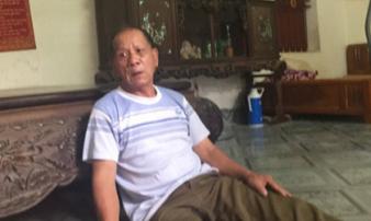 Ông nội kể lại giây phút phát hiện cháu trai 33 ngày tuổi tử vong trong chậu nước Ông nội kể lại giây phút phát hiện cháu trai 33 ngày tuổi tử vong trong chậu nước