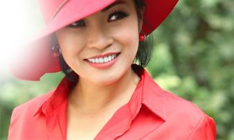 Phương Thanh: Hé lộ chuyện tự tử, thiếu thốn vật chất, chỉ đủ tiền ăn và chữa bệnh Phương Thanh: Hé lộ chuyện tự tử, thiếu thốn vật chất, chỉ đủ tiền ăn và chữa bệnh