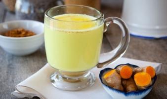 Nghệ, chanh và mật ong: Công thức đồ uống khiến bệnh tật và ung thư 'không còn đất sống' Nghệ, chanh và mật ong: Công thức đồ uống khiến bệnh tật và ung thư 'không còn đất sống'