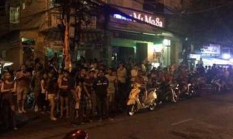 Hai khách hát karaoke bị truy sát, chém chết: Bắt 1 bảo vệ Hai khách hát karaoke bị truy sát, chém chết: Bắt 1 bảo vệ