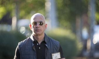 Tỉ phú soán ngôi Bill Gates đổ 300 tỉ mua trọn nhà hàng xóm Tỉ phú soán ngôi Bill Gates đổ 300 tỉ mua trọn nhà hàng xóm