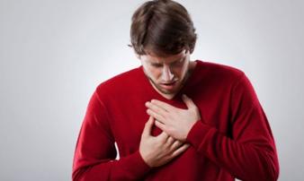 Giật mình với 7 thói quen khiến bạn mắc ung thư thanh quản Giật mình với 7 thói quen khiến bạn mắc ung thư thanh quản