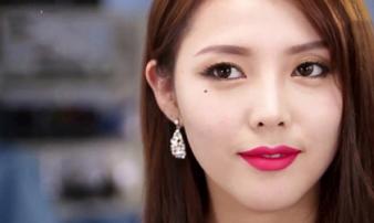 12 tướng nốt ruồi đào hoa trên cơ thể phụ nữ khiến đàn ông 'say như điếu đổ' 12 tướng nốt ruồi đào hoa trên cơ thể phụ nữ khiến đàn ông 'say như điếu đổ'