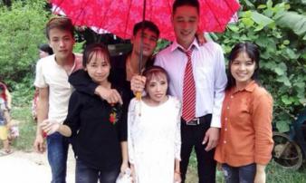 Bị gia đình ngăn cản vì cô dâu thấp còi suy dinh dưỡng, chú rể Lạng Sơn vẫn quyết về chung 1 nhà Bị gia đình ngăn cản vì cô dâu thấp còi suy dinh dưỡng, chú rể Lạng Sơn vẫn quyết về chung 1 nhà
