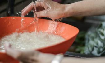 Nấu cơm kiểu này hại cả gia đình hơn cả mắc ung thư không phải bà nội trợ nào cũng biết Nấu cơm kiểu này hại cả gia đình hơn cả mắc ung thư không phải bà nội trợ nào cũng biết