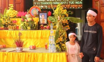 Vụ nữ công nhân bị điện giật tử vong: Nỗi niềm con thơ, nhà xây dở, nợ chồng chất Vụ nữ công nhân bị điện giật tử vong: Nỗi niềm con thơ, nhà xây dở, nợ chồng chất