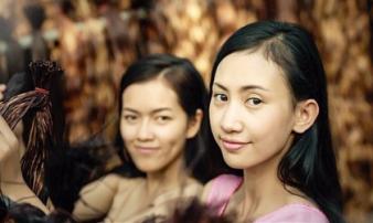 Mắng chị gái vô ơn sau 18 năm được dưỡng dục, cô gái hối hận khi biết chân tướng sự việc! Mắng chị gái vô ơn sau 18 năm được dưỡng dục, cô gái hối hận khi biết chân tướng sự việc!