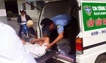 Người đàn ông chi tiền tỷ mua 3 ô tô, chở người gặp nạn miễn phí Người đàn ông chi tiền tỷ mua 3 ô tô, chở người gặp nạn miễn phí