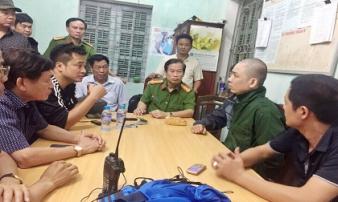 Vụ 2 tử tù bỏ trốn: Người tiếp tế bị bắt, tử tù như con hổ đói trong rừng Vụ 2 tử tù bỏ trốn: Người tiếp tế bị bắt, tử tù như con hổ đói trong rừng