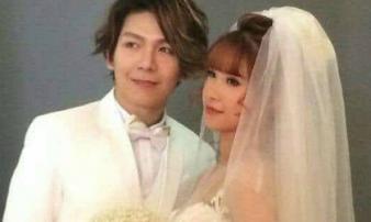 HOT: Khởi My e ấp, Kelvin Khánh để tóc dài lãng tử trong hậu trường chụp ảnh cưới HOT: Khởi My e ấp, Kelvin Khánh để tóc dài lãng tử trong hậu trường chụp ảnh cưới