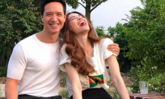 Mệt mỏi vì trò 'thả thính' đăng ảnh đối phương, Kim Lý vội công khai mối quan hệ rõ ràng với Hồ Ngọc Hà? Mệt mỏi vì trò 'thả thính' đăng ảnh đối phương, Kim Lý vội công khai mối quan hệ rõ ràng với Hồ Ngọc Hà?