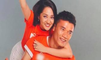 Hé lộ bức ảnh khiến Bùi Tiến Dũng và Bảo Anh dính tin đồn tình ái Hé lộ bức ảnh khiến Bùi Tiến Dũng và Bảo Anh dính tin đồn tình ái