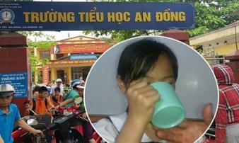 Người nhà cô giáo liên tục xin gia đình học sinh súc miệng bằng nước lau bảng tha thứ Người nhà cô giáo liên tục xin gia đình học sinh súc miệng bằng nước lau bảng tha thứ
