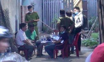 Dùng thuốc tẩy đầu độc đồng nghiệp vì mâu thuẫn vặt Dùng thuốc tẩy đầu độc đồng nghiệp vì mâu thuẫn vặt