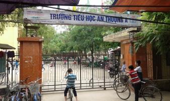 Thầy giáo bị tố dâm ô nhiều học sinh ở Hà Nội đang mang trọng bệnh? Thầy giáo bị tố dâm ô nhiều học sinh ở Hà Nội đang mang trọng bệnh?