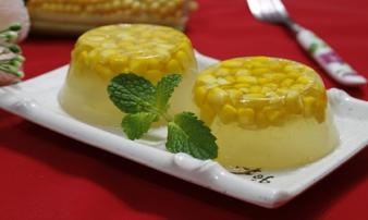 Trời nắng lên rồi, ra tay làm rau câu bắp thơm nức mũi đón hè thôi Trời nắng lên rồi, ra tay làm rau câu bắp thơm nức mũi đón hè thôi