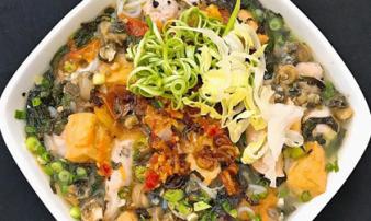 Bún ốc giòn sần sật, nóng hổi ai ăn cũng thích mê Bún ốc giòn sần sật, nóng hổi ai ăn cũng thích mê