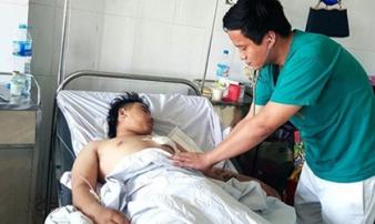 Đi chơi đêm ở Cửa Lò, nam thanh niên 18 tuổi bị đâm thấu tim Đi chơi đêm ở Cửa Lò, nam thanh niên 18 tuổi bị đâm thấu tim