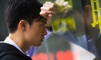 Mới chỉ hơn một năm sống chung với vợ, tôi đã phải lê lết đi xin ly hôn chỉ vì... vợ giỏi võ Mới chỉ hơn một năm sống chung với vợ, tôi đã phải lê lết đi xin ly hôn chỉ vì... vợ giỏi võ