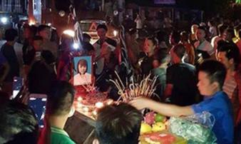 Vụ 2 nữ sinh tử vong trong đêm ở Hưng Yên: Xuất hiện tin đồn không đúng Vụ 2 nữ sinh tử vong trong đêm ở Hưng Yên: Xuất hiện tin đồn không đúng