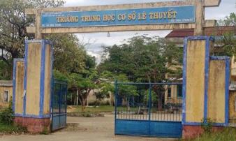 TT-Huế: Ngang nhiên bịt mặt xông vào trường hiếp dâm cô giáo TT-Huế: Ngang nhiên bịt mặt xông vào trường hiếp dâm cô giáo