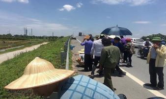 Vụ 2 thiếu nữ tử vong tại Hưng Yên: Một người bạn gái khác cũng bị mất tích cùng thời điểm Vụ 2 thiếu nữ tử vong tại Hưng Yên: Một người bạn gái khác cũng bị mất tích cùng thời điểm