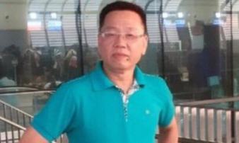 Kẻ được cả Dung Hà và Năm Cam ưu ái 'xộ khám' Kẻ được cả Dung Hà và Năm Cam ưu ái 'xộ khám'