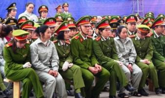 Chân dung vợ Nguyễn Thanh Tuân - 'bà trùm' ma túy khét tiếng, bị tuyên án tử Chân dung vợ Nguyễn Thanh Tuân - 'bà trùm' ma túy khét tiếng, bị tuyên án tử