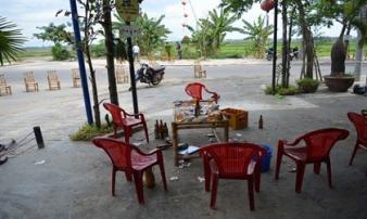 Mâu thuẫn khi uống rượu, dùng dao đâm liên tiếp bạn nhậu gây tử vong Mâu thuẫn khi uống rượu, dùng dao đâm liên tiếp bạn nhậu gây tử vong