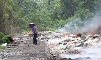 Mối nguy 'khủng khiếp' ở ngôi làng 'giàu nhất nhì miền Bắc' Mối nguy 'khủng khiếp' ở ngôi làng 'giàu nhất nhì miền Bắc'