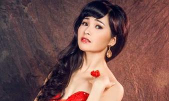 Nữ ca sĩ 4 con của showbiz: Nhận lời cầu hôn trước vành móng ngựa, lỡ cưới đến 6 lần Nữ ca sĩ 4 con của showbiz: Nhận lời cầu hôn trước vành móng ngựa, lỡ cưới đến 6 lần