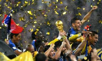Cơn mưa tại Luzhniki và bình minh xán lạn cho bầu trời bóng đá Pháp Cơn mưa tại Luzhniki và bình minh xán lạn cho bầu trời bóng đá Pháp