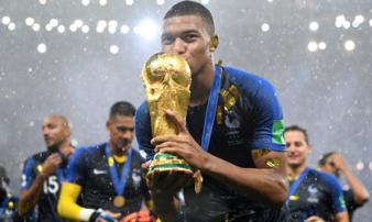 Kylian Mbappe: Vô địch World Cup và thay thế Messi, Ronaldo? Kylian Mbappe: Vô địch World Cup và thay thế Messi, Ronaldo?