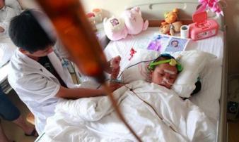 Bé gái 5 tuổi bị ung thư giai đoạn cuối, 6 món đồ ăn vặt tuyệt đối đừng xem nhẹ Bé gái 5 tuổi bị ung thư giai đoạn cuối, 6 món đồ ăn vặt tuyệt đối đừng xem nhẹ