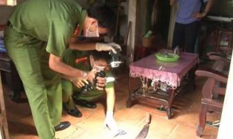 Hàng xóm kể về vụ ông bà cùng cháu bị sát hại dã man Hàng xóm kể về vụ ông bà cùng cháu bị sát hại dã man
